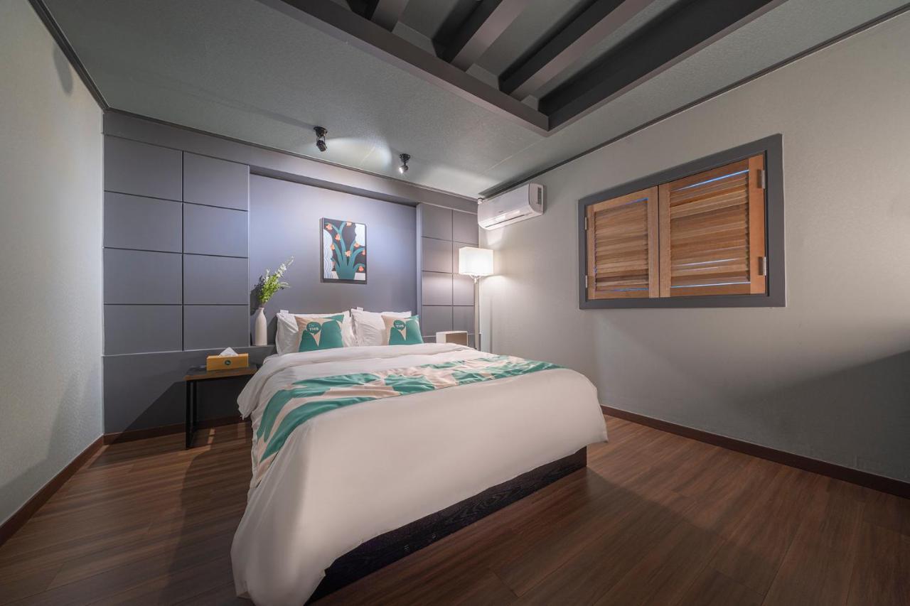By Ths Valentine Hotel Incheon Siheung Экстерьер фото